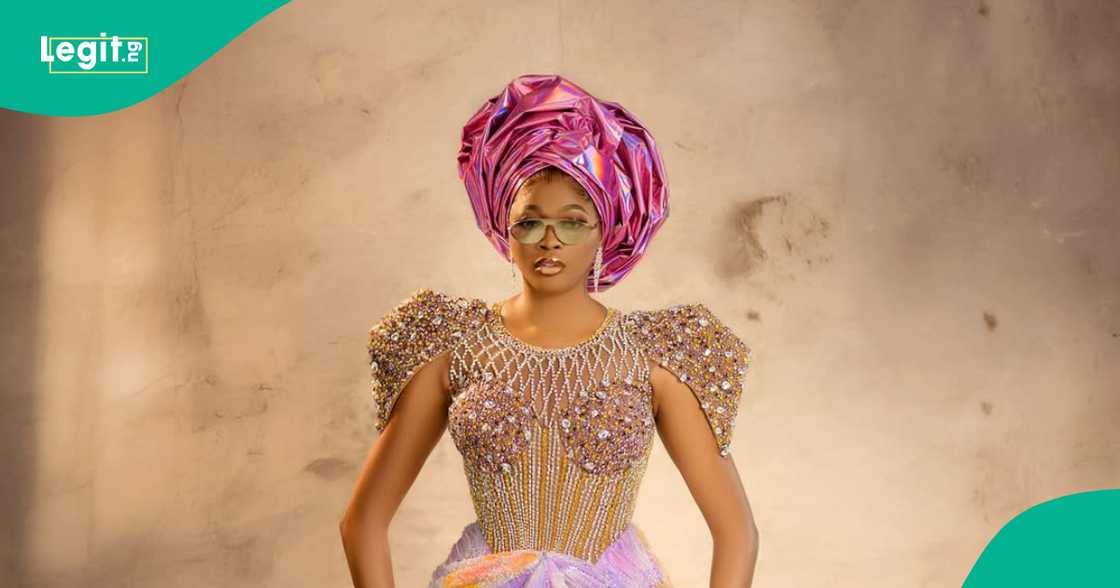 Kiekie mourns her late friend with emotional post. Kiekie mourns her late friend with emotional post.