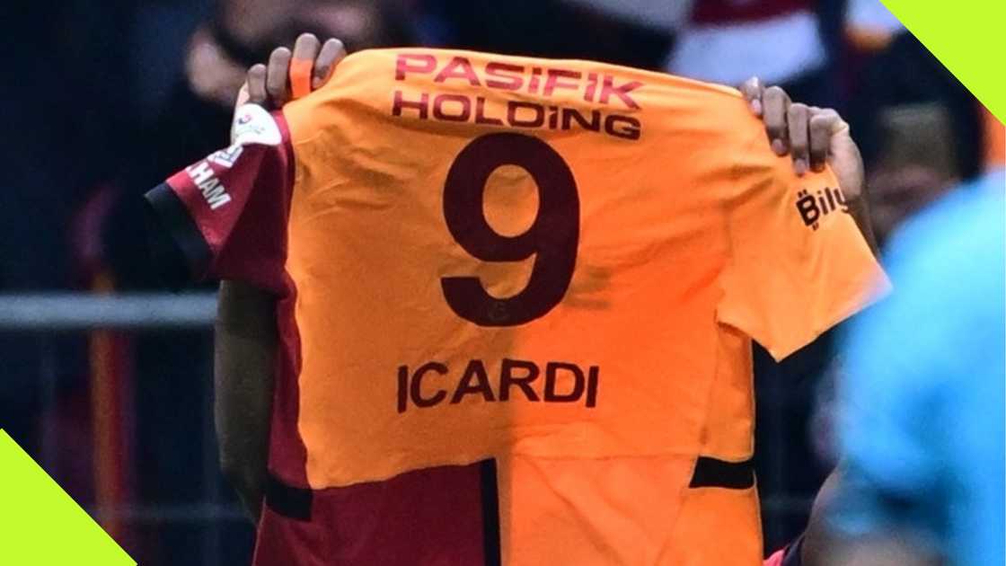 Victor Osimhen pays tribute to Mauro Icardi during the Turkish Super Lig clash against Samsunspor