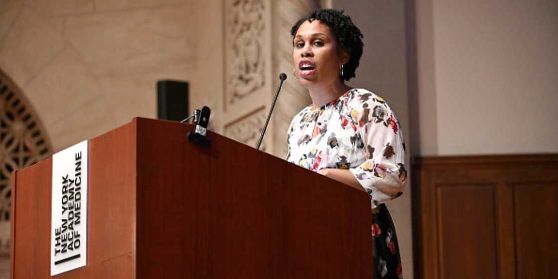 These Twin Sisters Are on the Front Lines Fighting the “Pandemic of Inequality” in New York City These Twin Sisters Are on the Front Lines Fighting the “Pandemic of Inequality” in New York City