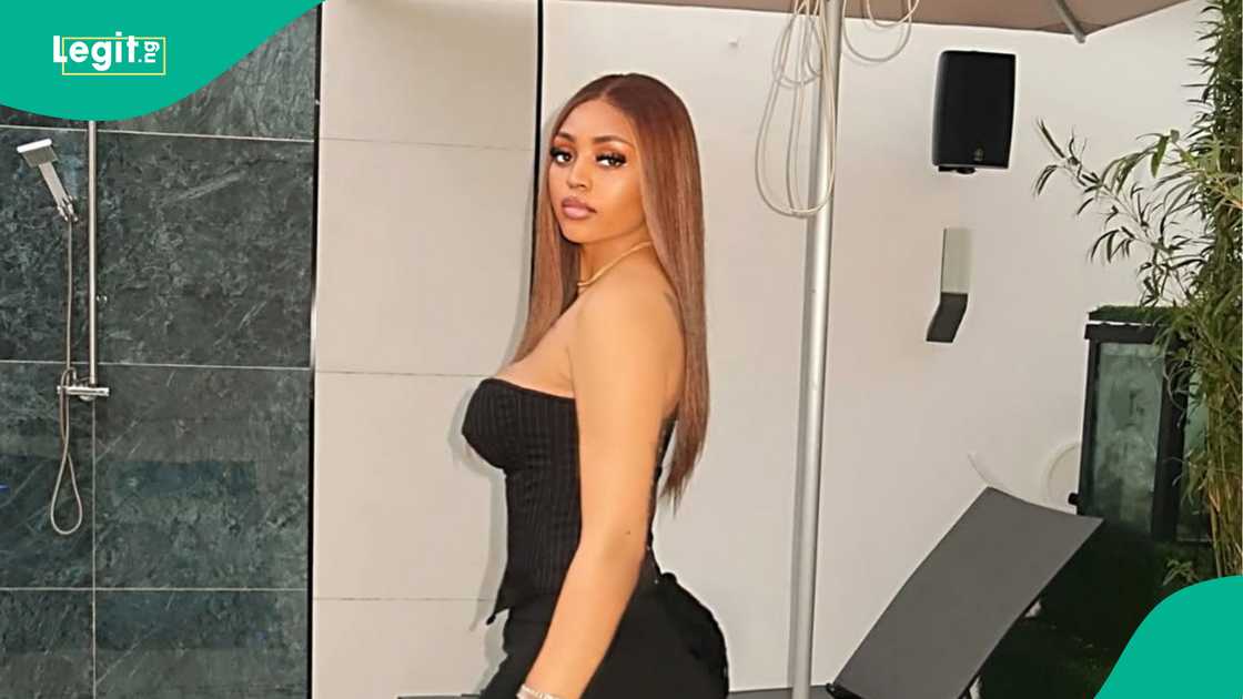 Regina Daniels' brother Sammy replies Ned Nwoko. Regina Daniels' brother Sammy replies Ned Nwoko.
