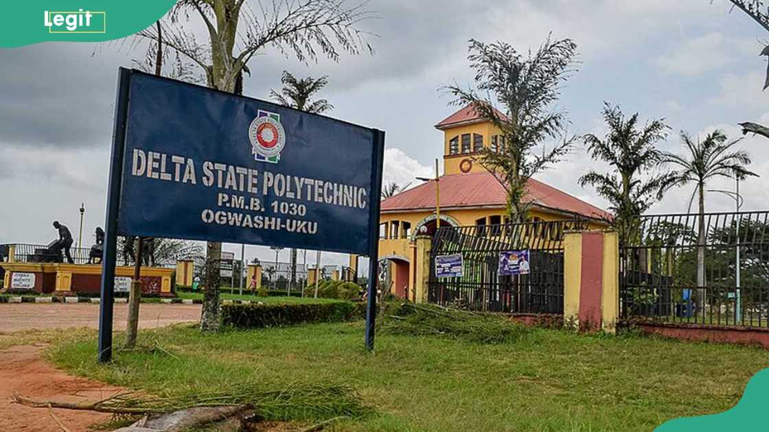 Delta State Polytechnic Ongwashi-UKU signpost outside the polytechnic Delta State Polytechnic Ongwashi-UKU signpost outside the polytechnic