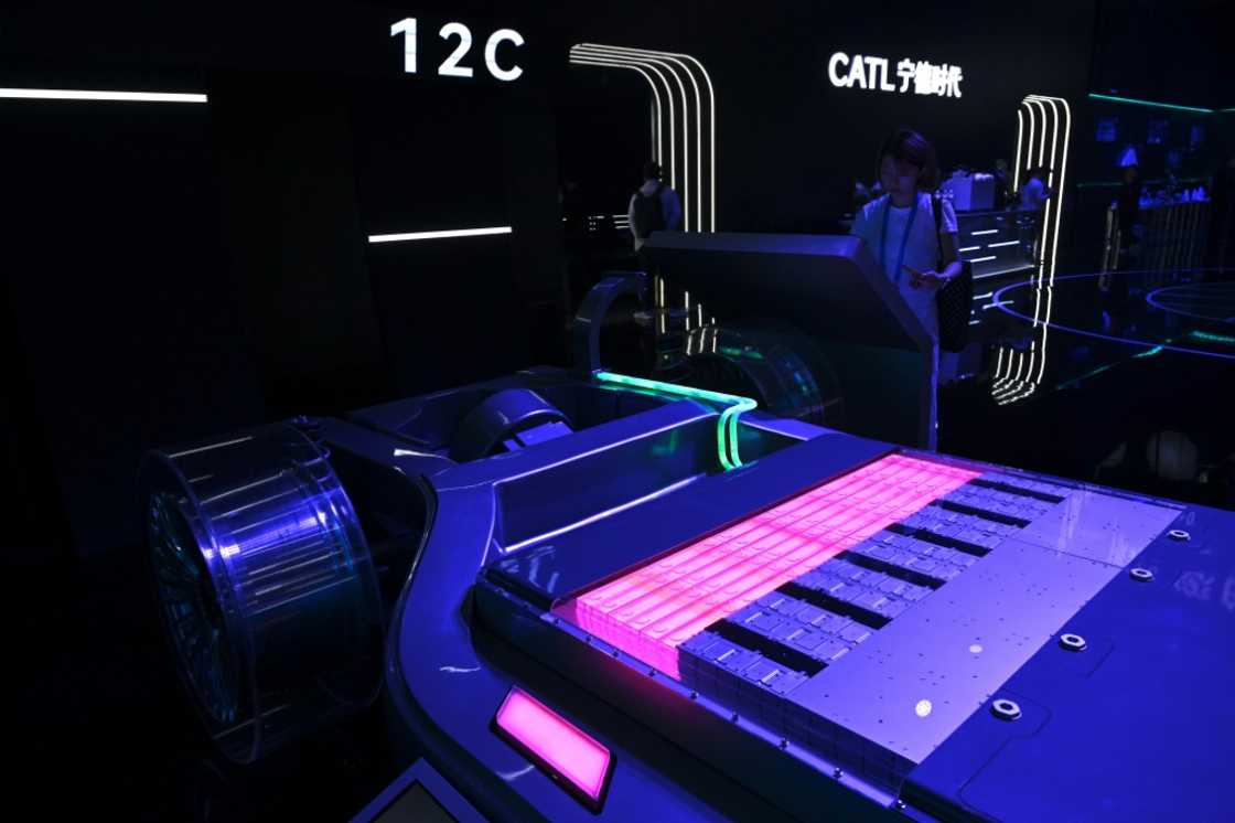 Chinese battery giant CATL has launched a new sodium-ion battery it says will "restructure" the EV industry Chinese battery giant CATL has launched a new sodium-ion battery it says will "restructure" the EV industry