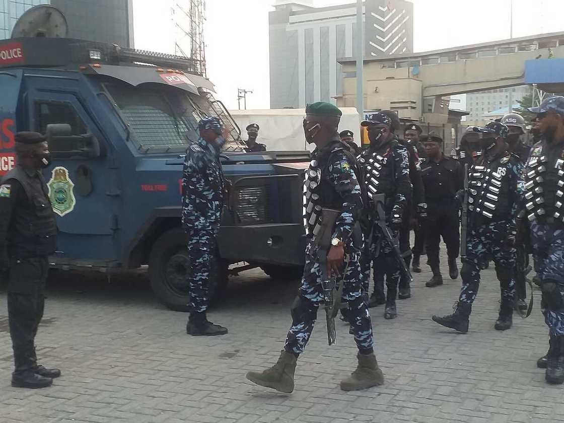 How we Tracked 6,000 AK-47 Arms Used by Syndicate from Oyo to Burkina Faso - Police How we Tracked 6,000 AK-47 Arms Used by Syndicate from Oyo to Burkina Faso - Police