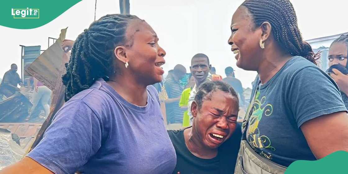 Vendors tell sad stories of damages from fire inferno in Karu market, Abuja Vendors tell sad stories of damages from fire inferno in Karu market, Abuja
