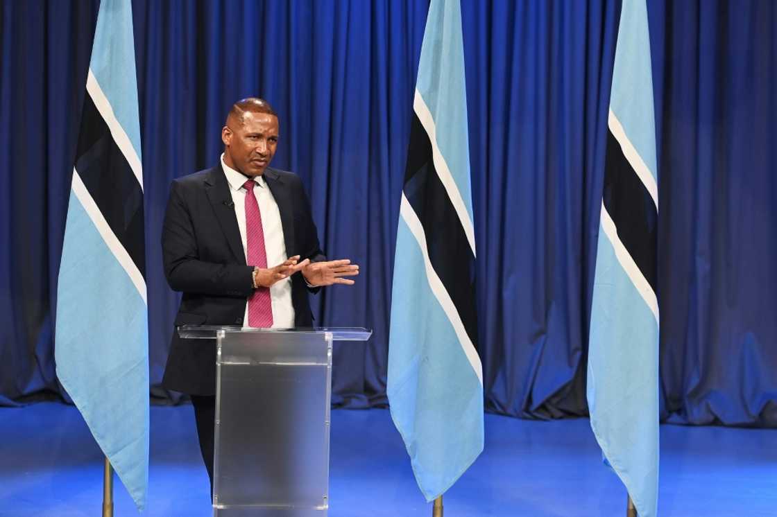 Botswana President Duma Gideon Boko has a unique hair cut Botswana President Duma Gideon Boko has a unique hair cut