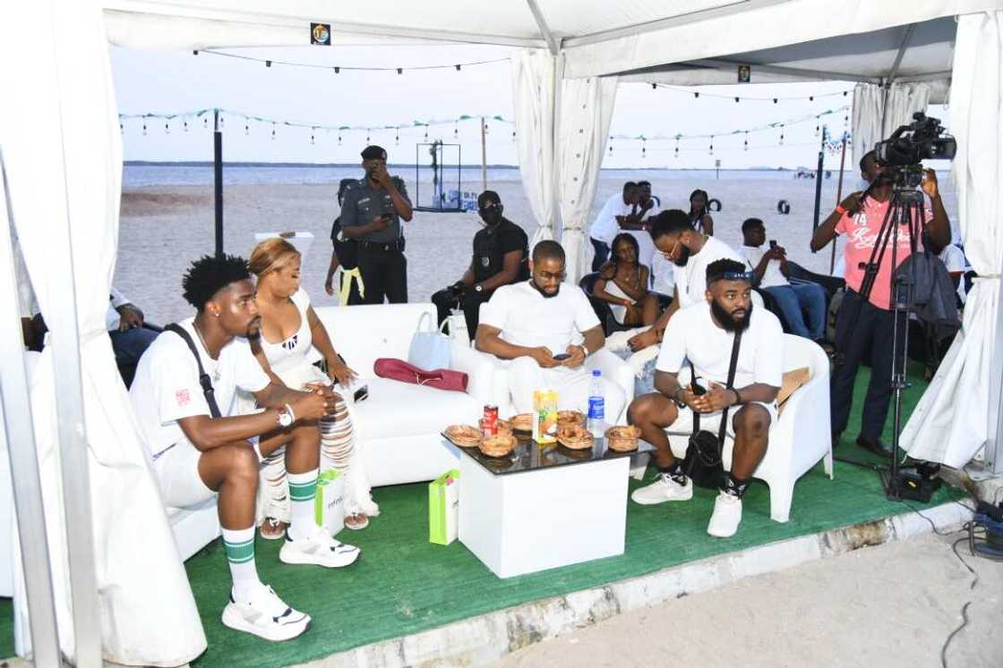 Infinix Launches Note 11 in Style: All White Beach Party With Extreme Sports Themed ‘Play Big with Infinix’ Infinix Launches Note 11 in Style: All White Beach Party With Extreme Sports Themed ‘Play Big with Infinix’