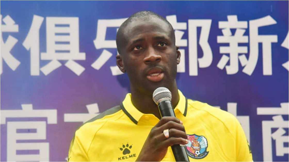 Yaya Toure of Qingdao Huanghai addressing fans Yaya Toure of Qingdao Huanghai addressing fans