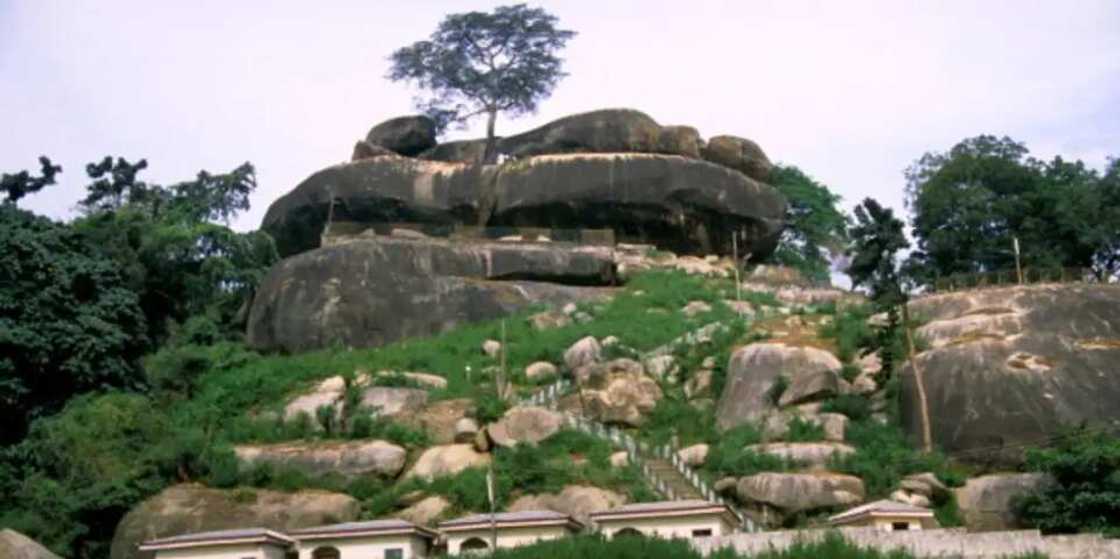 Wuraren shakatawa 5 a Najeriya, da kuma irin abubuwan mamakin dake tattare da baku sani akansu ba Wuraren shakatawa 5 a Najeriya, da kuma irin abubuwan mamakin dake tattare da baku sani akansu ba