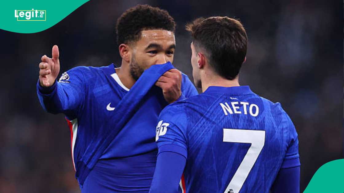 Reece James, Pedro Neto, Chelsea, Premier League, England, Fulham