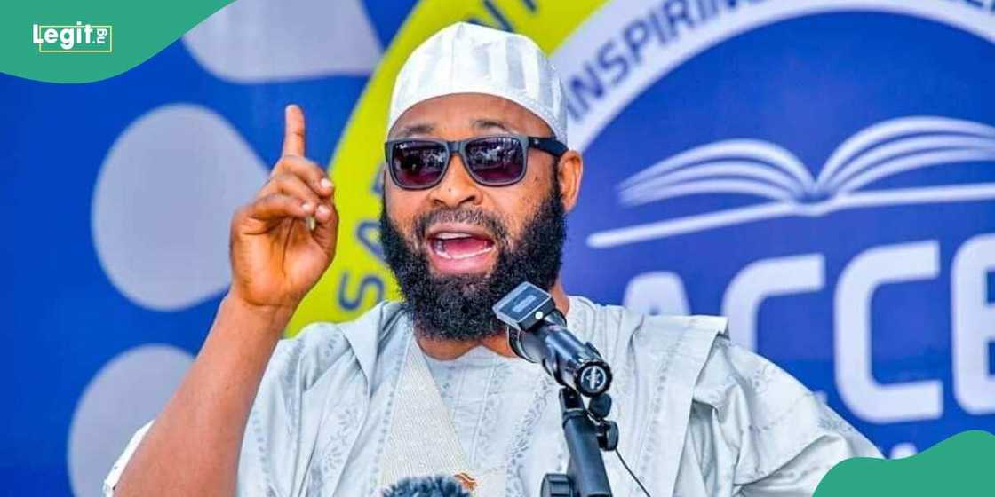 After widespread backlash, Niger State Governor Umar Bago has responded to his controversial order to arrest individuals with dreadlocks in the state. After widespread backlash, Niger State Governor Umar Bago has responded to his controversial order to arrest individuals with dreadlocks in the state.