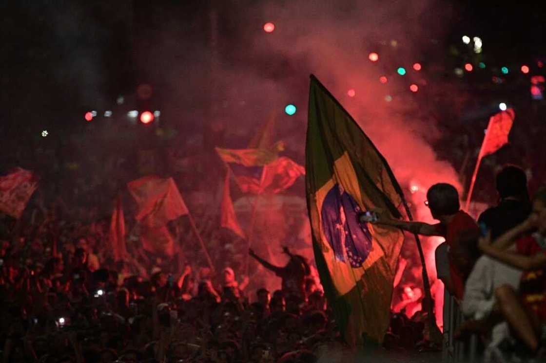 Lula appears to have cemented a left-wing political conquest of Latin America Lula appears to have cemented a left-wing political conquest of Latin America