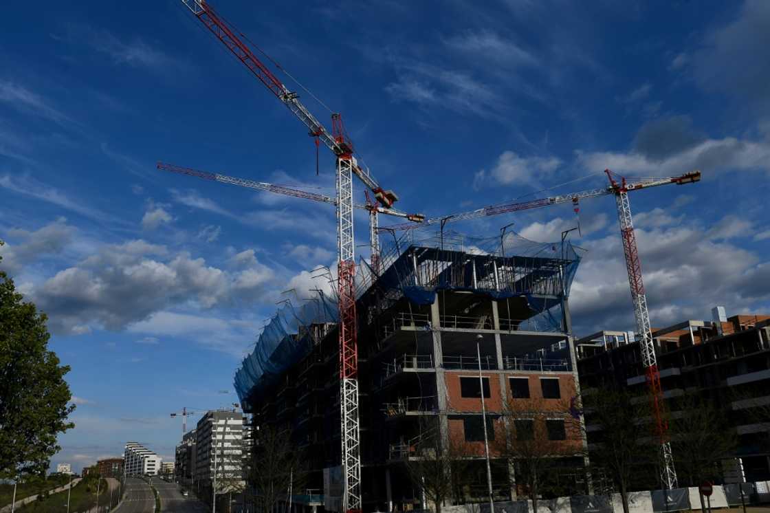 The Bank of Spain says 600,000 new homes are needed by the end of 2025 to meet the population's needs