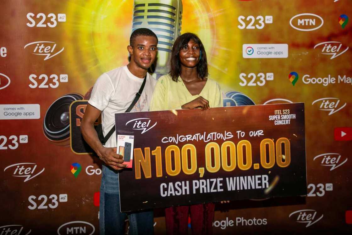 Amplifying Nigerian Talent: itel S23 Super Smooth Concert Lights Up Nigerian Campuses Amplifying Nigerian Talent: itel S23 Super Smooth Concert Lights Up Nigerian Campuses