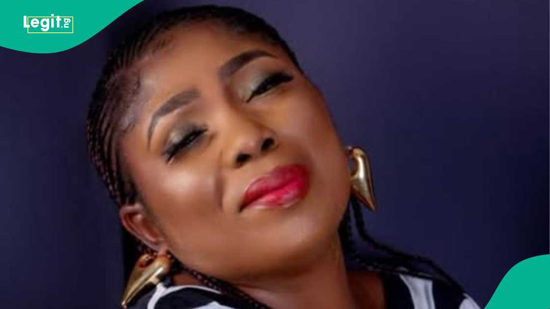 Actress Oby Kechere passes away same day as actor Solomon Akiyesi