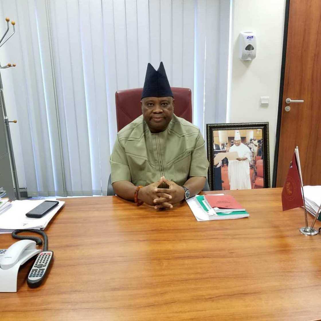 Tawa Williams suspended by Ademola Adeleke Tawa Williams suspended by Ademola Adeleke