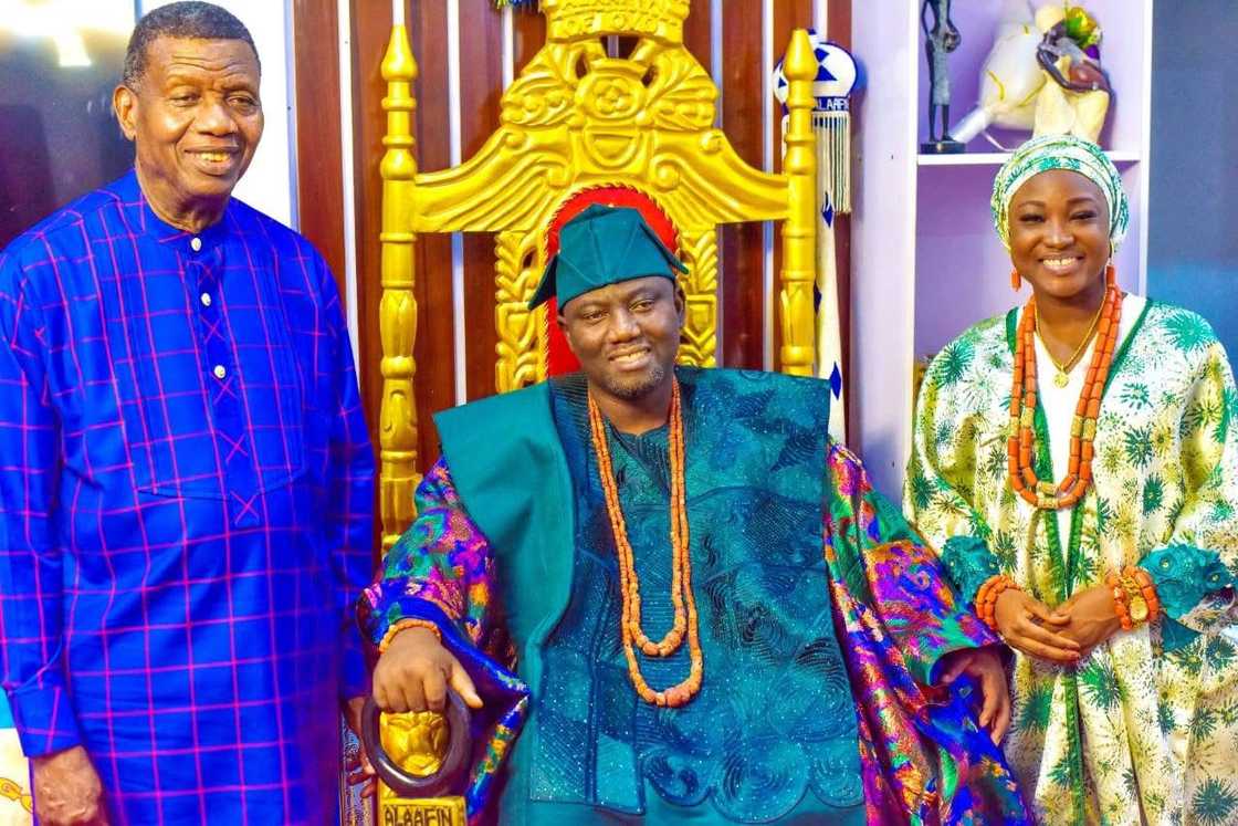 Photos: Pastor Adeboye visits Alaafin of Oyo in Palace Photos: Pastor Adeboye visits Alaafin of Oyo in Palace