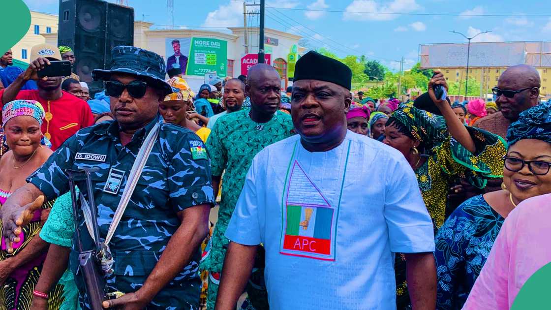 Shugaban APC na jihar Oyo ya rasu Shugaban APC na jihar Oyo ya rasu