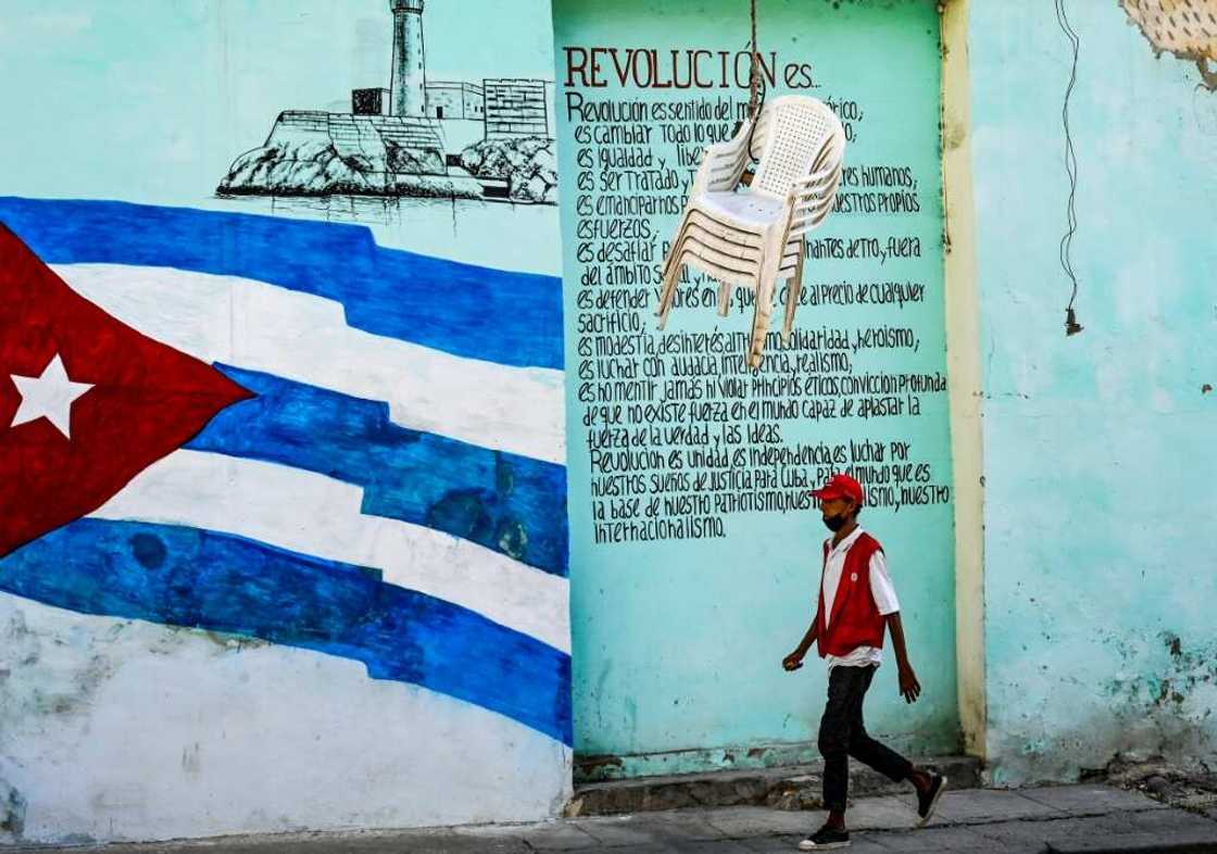 Cuba is experiencing its worst economic crisis in 30 years Cuba is experiencing its worst economic crisis in 30 years