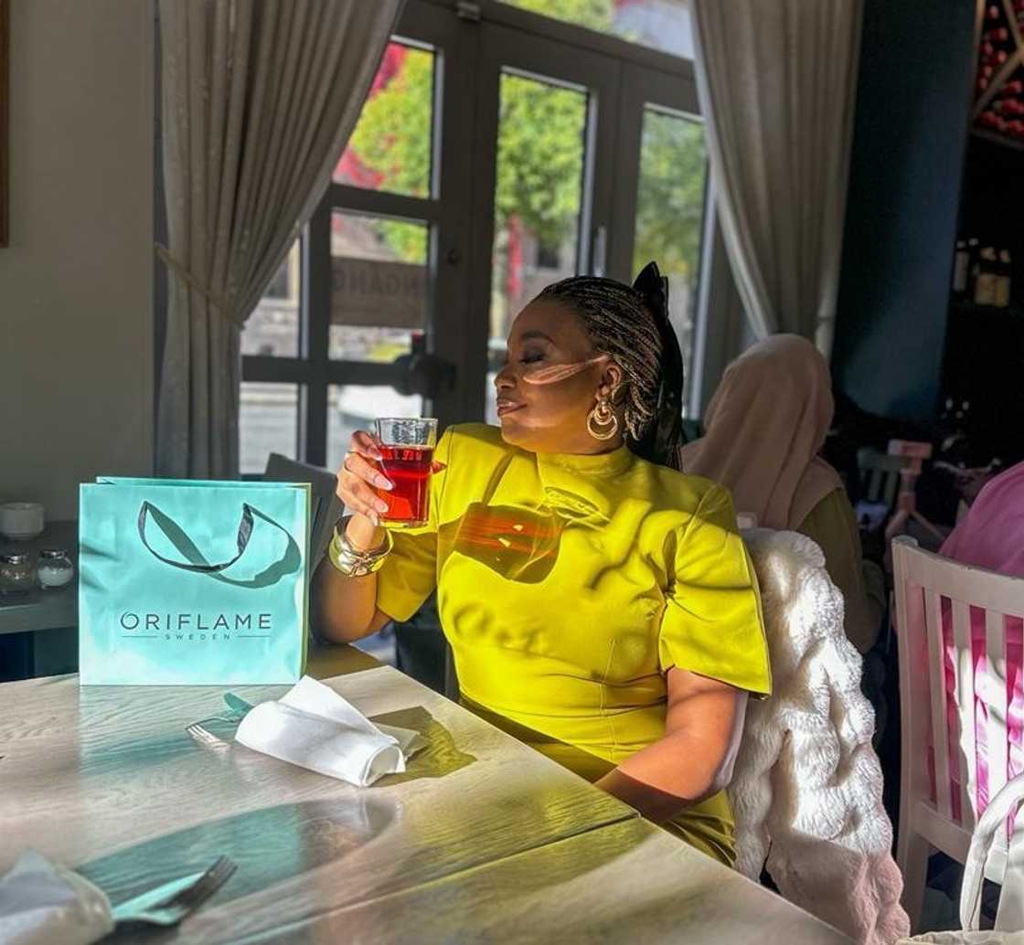 Oriflame Through Our Eyes: A Journey of Beauty, Discovery & Inspiration Oriflame Through Our Eyes: A Journey of Beauty, Discovery & Inspiration