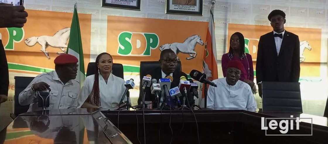 Adewoye Adebayo Adewoye Adebayo