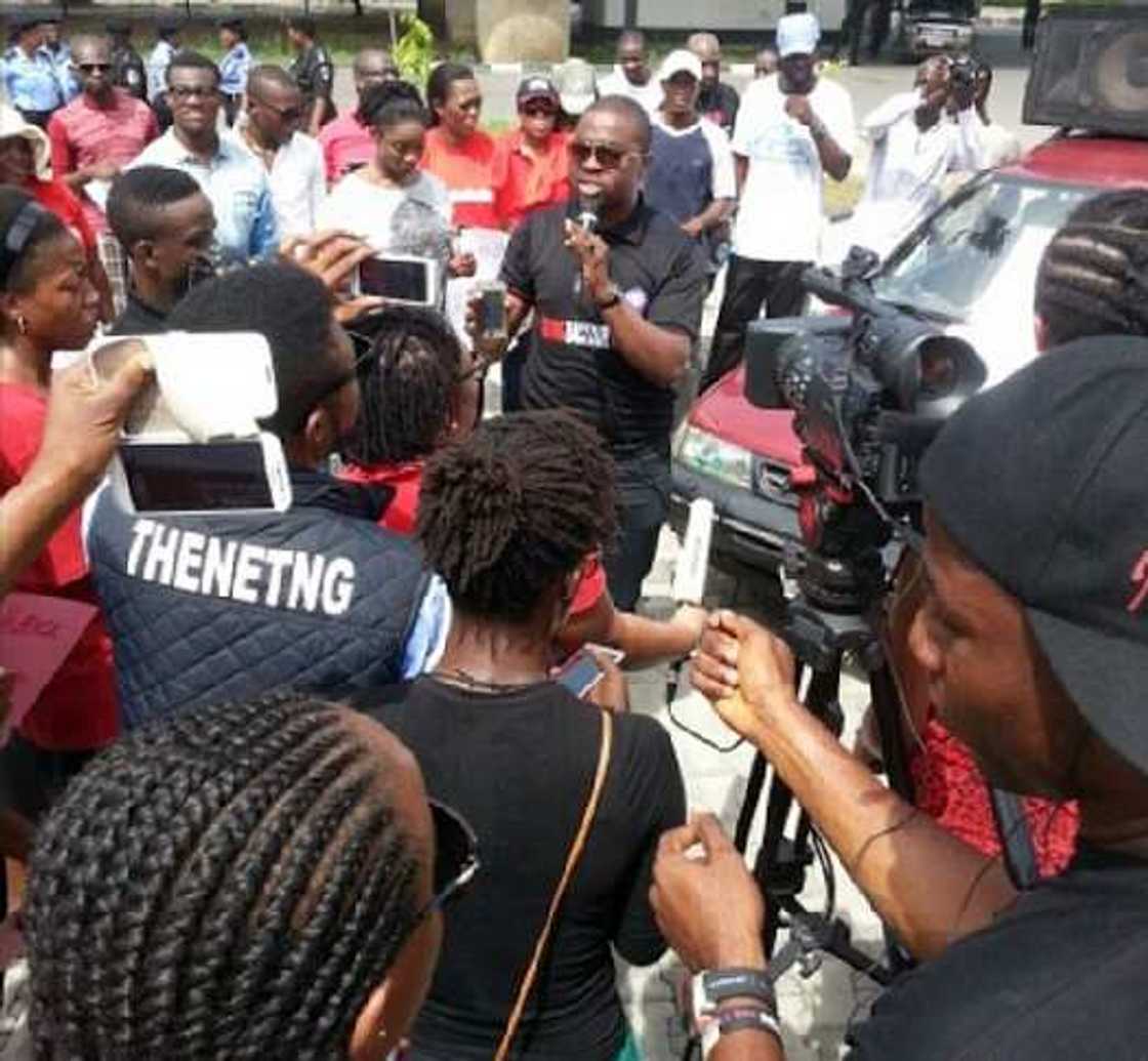 ABDUCTED GIRLS: Tonto Dikeh, Tiwa Savage, Toke Makinwa Protest In Lagos 