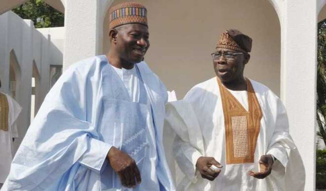 Obasanjo da Jonathan za su rabauta da babban kaso na N2.3bn cikin kasafin kudin 2019 Obasanjo da Jonathan za su rabauta da babban kaso na N2.3bn cikin kasafin kudin 2019