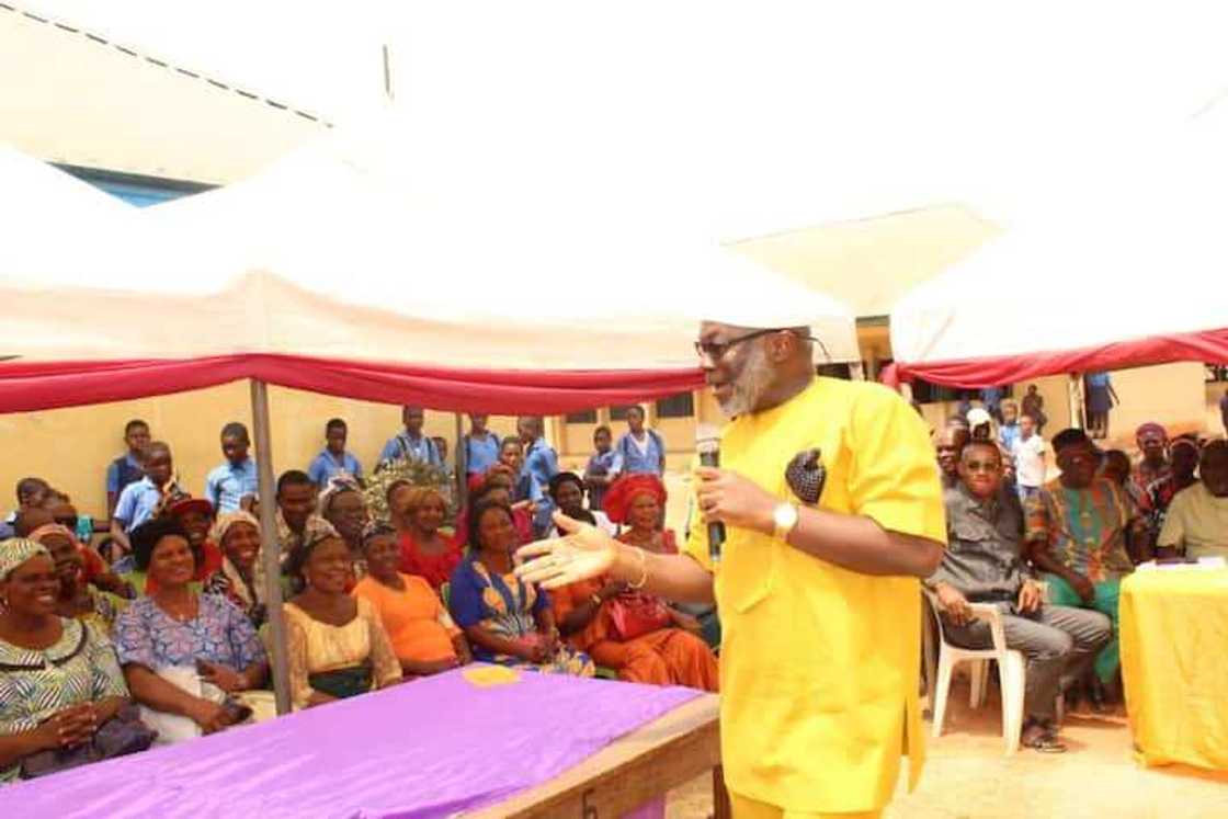 Sanatan PDP ya hakura ya koma jam'iyyar Labour Sanatan PDP ya hakura ya koma jam'iyyar Labour