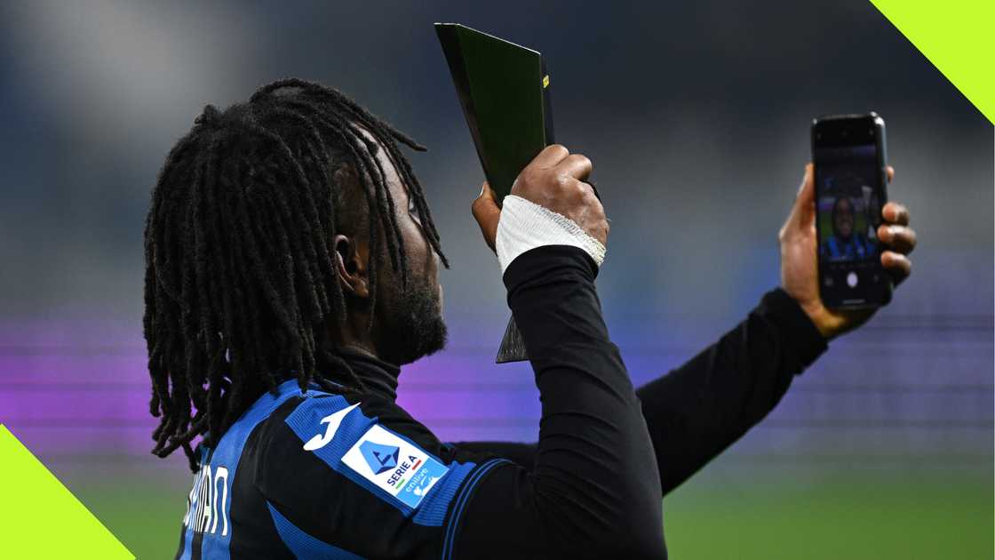 Ademola Lookman, Atalanta, AC Milan, Gewiss Stadium, Bergamo, Italy, Serie A. Ademola Lookman, Atalanta, AC Milan, Gewiss Stadium, Bergamo, Italy, Serie A.