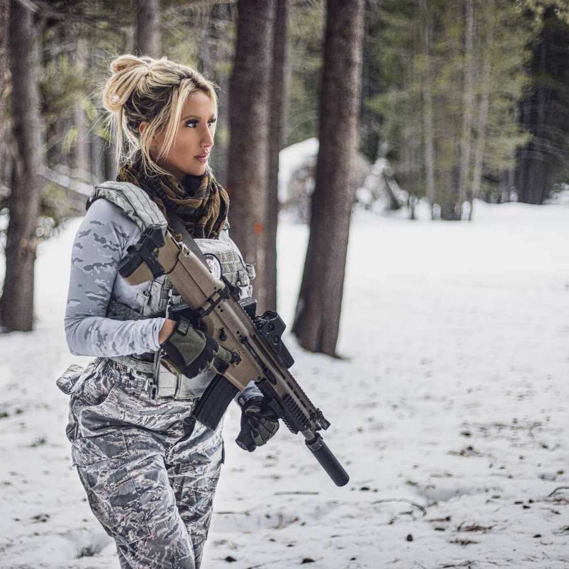 Kayla Moody's bio Kayla Moody's bio