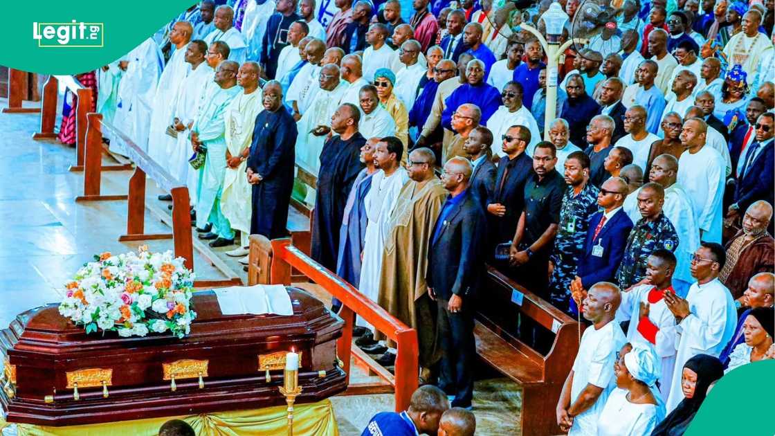 Nigerian Senate leaders attended the burial of Senator Godiya Akwashiki in Nasarawa State. Nigerian Senate leaders attended the burial of Senator Godiya Akwashiki in Nasarawa State.