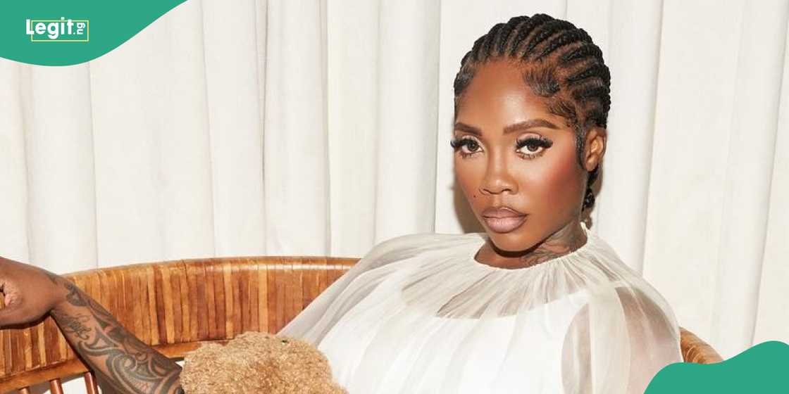Fans praise Tiawa Savage over son's video Fans praise Tiawa Savage over son's video