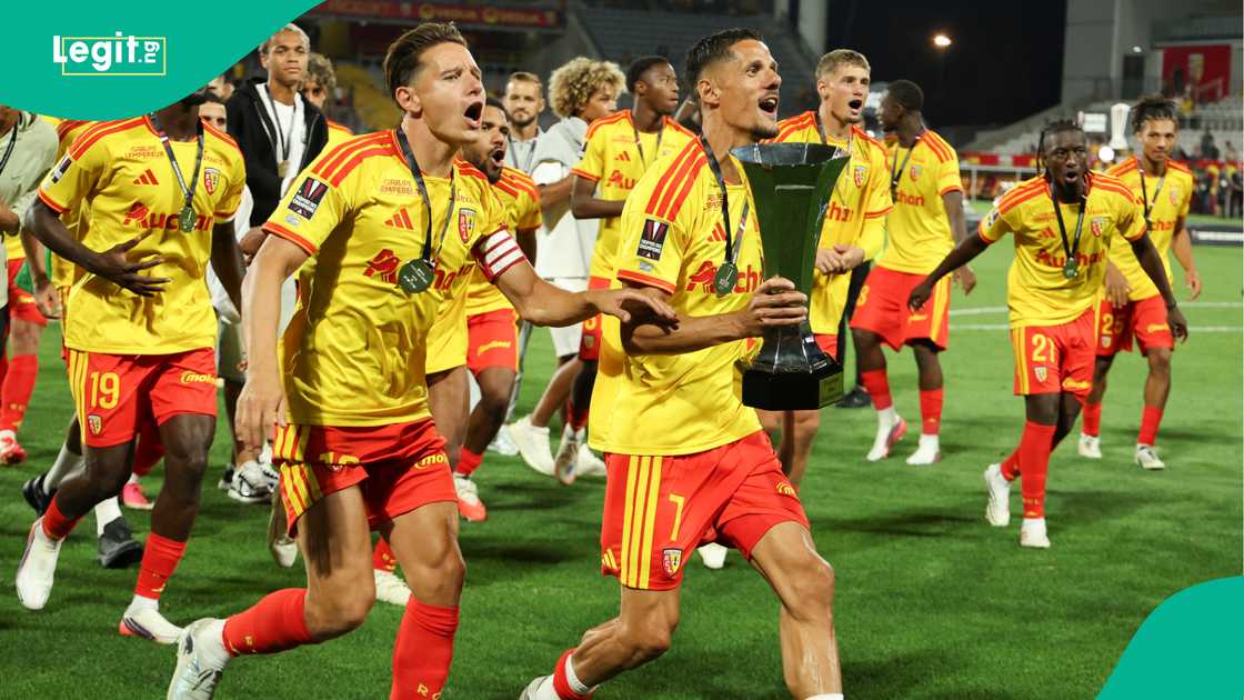 Florian Thauvin, RC Lens, PSG, French Super Cup, France.