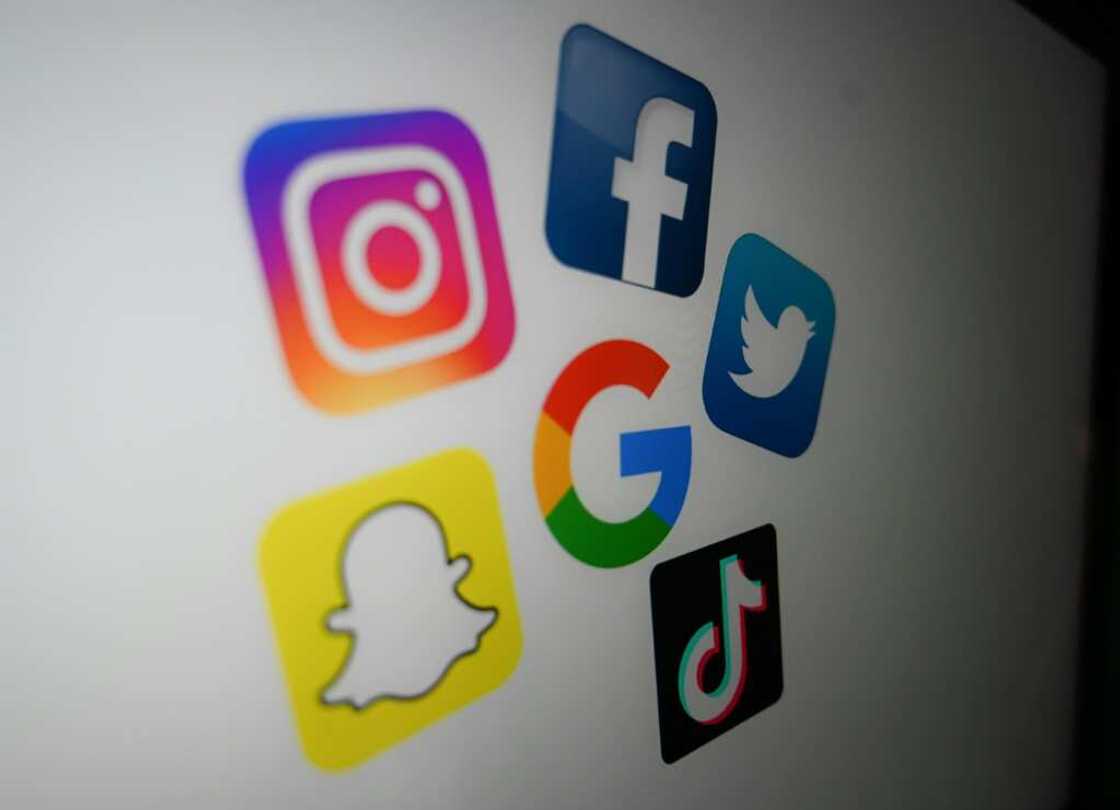 America's top health official said there is growing evidence that social media use is associated with harm to young people's mental health America's top health official said there is growing evidence that social media use is associated with harm to young people's mental health