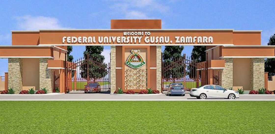 EFCC ta kama shugaban jami'ar Gusau kan almundahar kwangilar N260m EFCC ta kama shugaban jami'ar Gusau kan almundahar kwangilar N260m