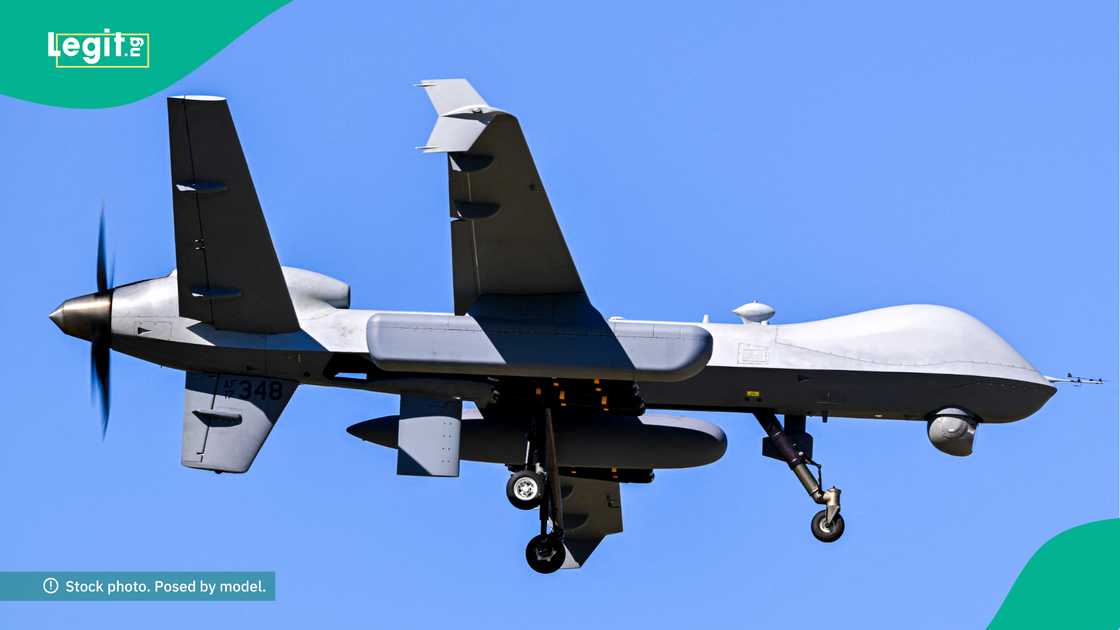 Iran ta kakkabo wasu hatsabiban jiragen yakin Amurka. Iran ta kakkabo wasu hatsabiban jiragen yakin Amurka.