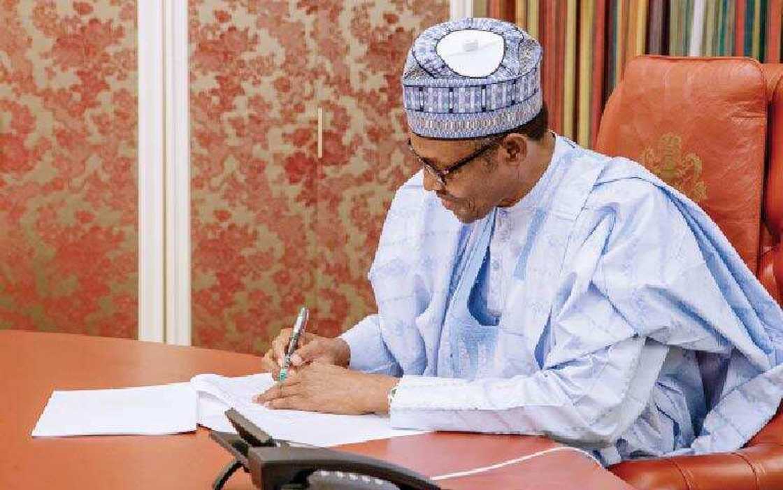 Buhari ya nada Jummai Audi a matsayin shugabar hukumar NLRC, Mohammed Ibraheem a matsayin kwamishina Buhari ya nada Jummai Audi a matsayin shugabar hukumar NLRC, Mohammed Ibraheem a matsayin kwamishina