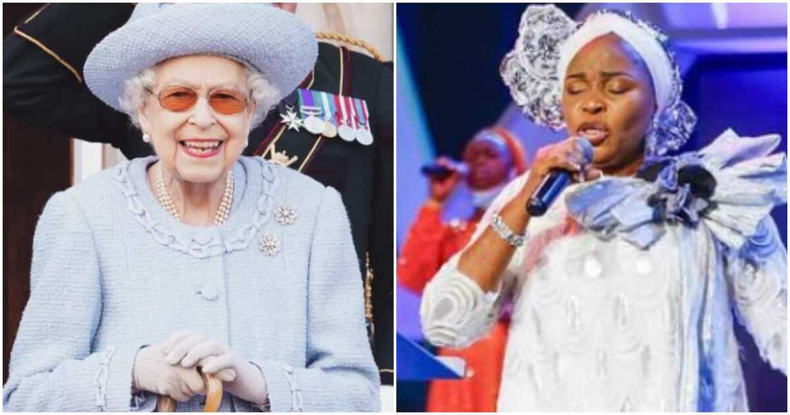 Queen Elizabeth and Tope Alabi Queen Elizabeth and Tope Alabi