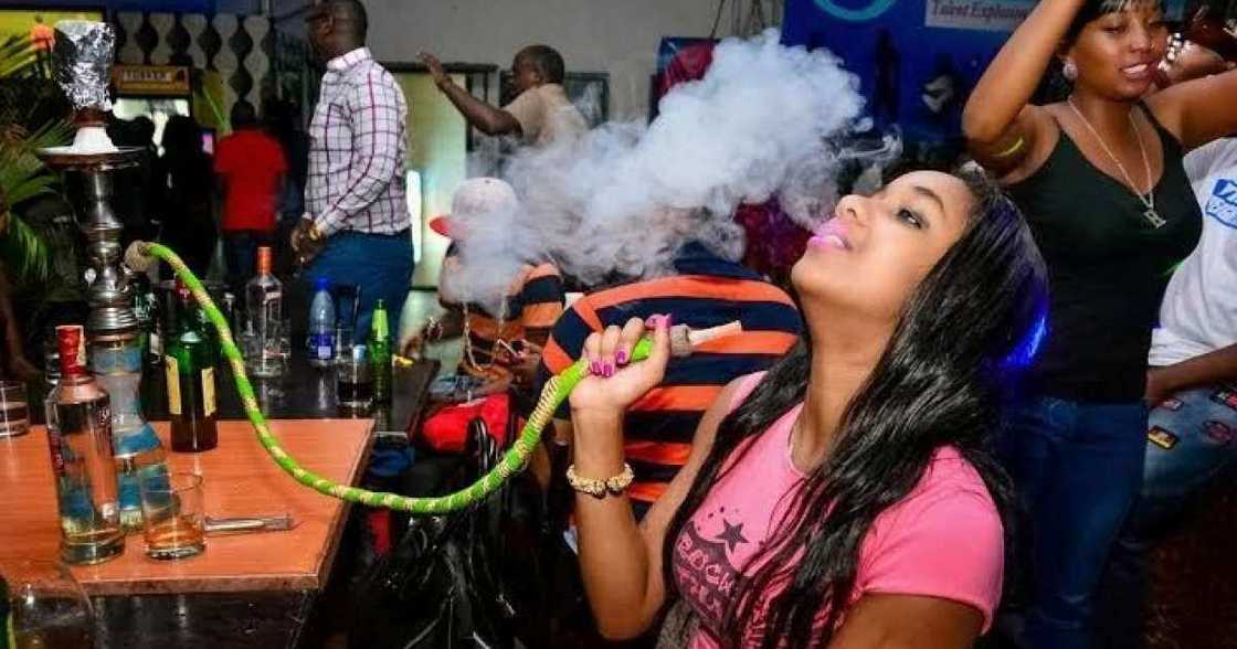 Kabari kusa: An gano karin ciwalwatan da zukar shisha ke jazawa a jikin dan adam Kabari kusa: An gano karin ciwalwatan da zukar shisha ke jazawa a jikin dan adam