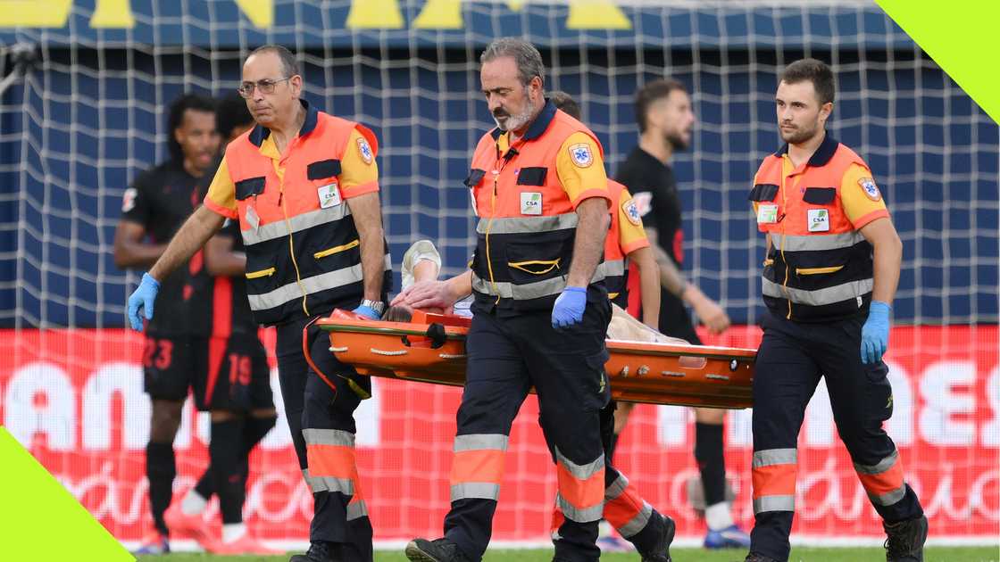 Marc-Andre ter Stegen is stretchered off Marc-Andre ter Stegen is stretchered off