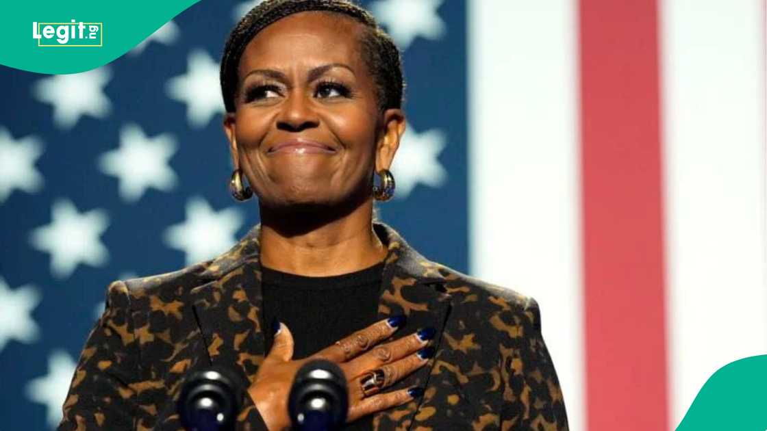 Michelle Obama tells women not marry a man who can't cook Michelle Obama tells women not marry a man who can't cook