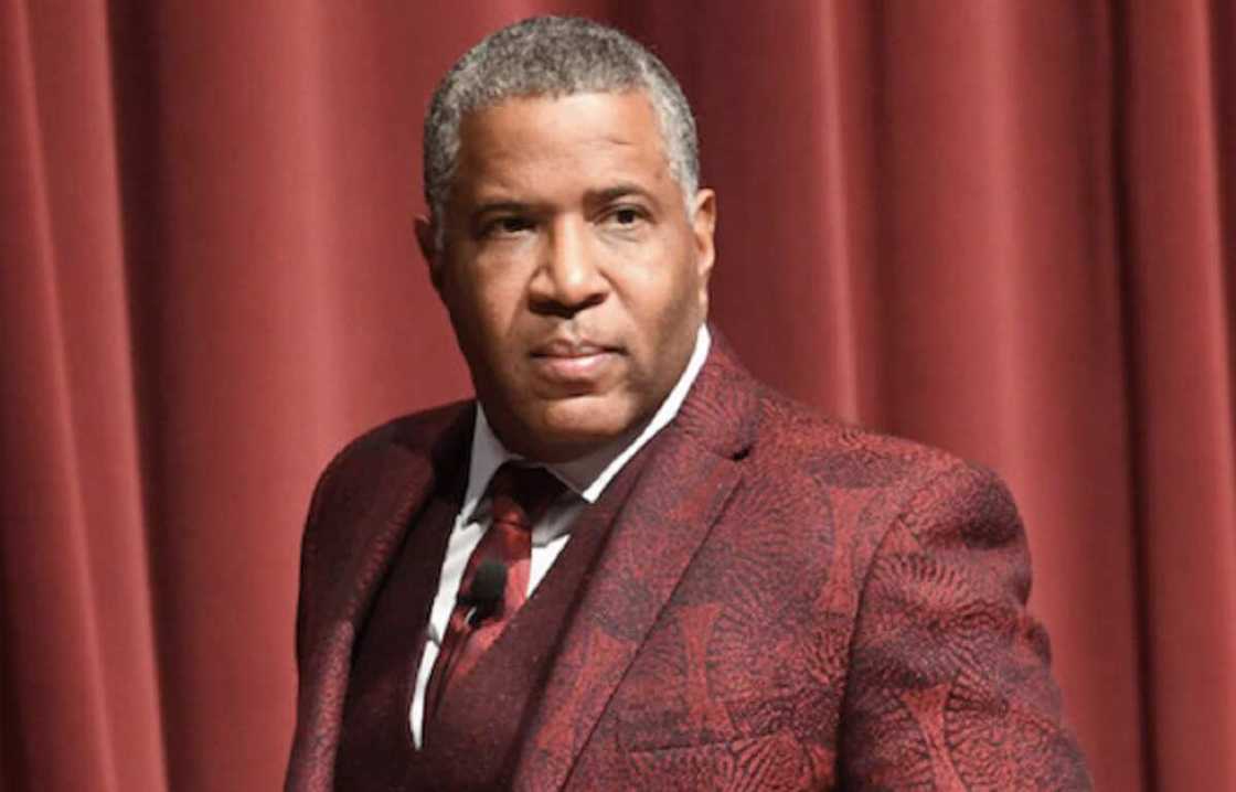 Sunaye Da Hotuna: Bakaken Fata 5 Da Suka Fi Kudi a Duniya Sunaye Da Hotuna: Bakaken Fata 5 Da Suka Fi Kudi a Duniya