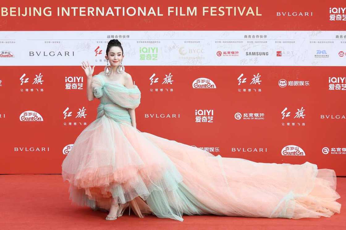 young chinese actresses young chinese actresses