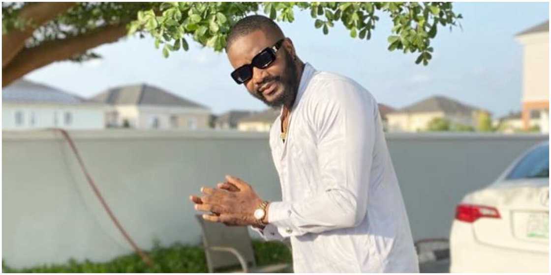 BBNaija’s Leo Opens Up on Horrific Dating Experiences, Recounts Ex-Lovers Who Stabbed, Held Him Hostage BBNaija’s Leo Opens Up on Horrific Dating Experiences, Recounts Ex-Lovers Who Stabbed, Held Him Hostage