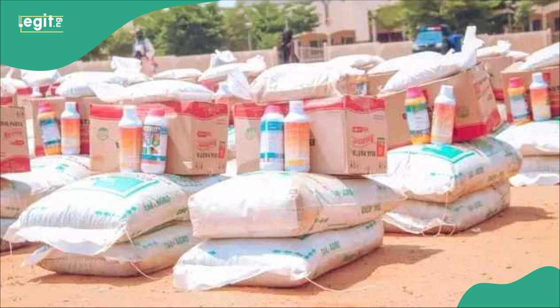 Raba tallafin abinci Raba tallafin abinci