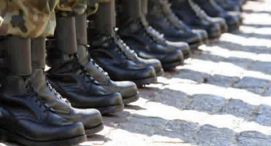 Rundunar soji ta halaka 'yan ta'adda 22, ta rasa zakakuran soji 5 Rundunar soji ta halaka 'yan ta'adda 22, ta rasa zakakuran soji 5