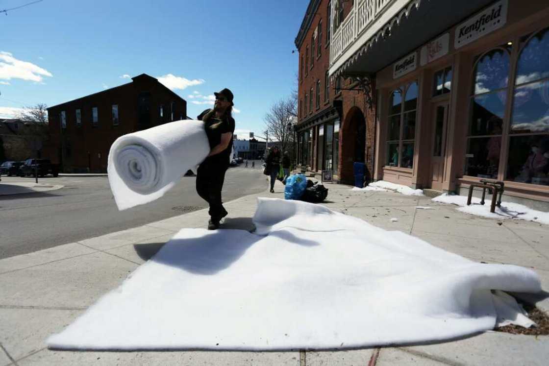 Special effects supervisor Mathieu Bissonnette-Bigras carries a roll of synthetic batting to create a winter snow scene Special effects supervisor Mathieu Bissonnette-Bigras carries a roll of synthetic batting to create a winter snow scene