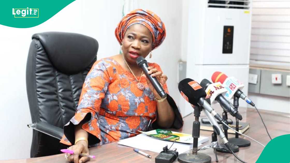 400 Nigerians deported from UAE arrive in Abuja 400 Nigerians deported from UAE arrive in Abuja