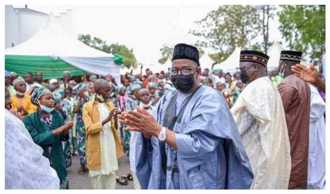 BREAKING: Another Nigerian Governor Sacks Commissioners, SSG, CoS BREAKING: Another Nigerian Governor Sacks Commissioners, SSG, CoS