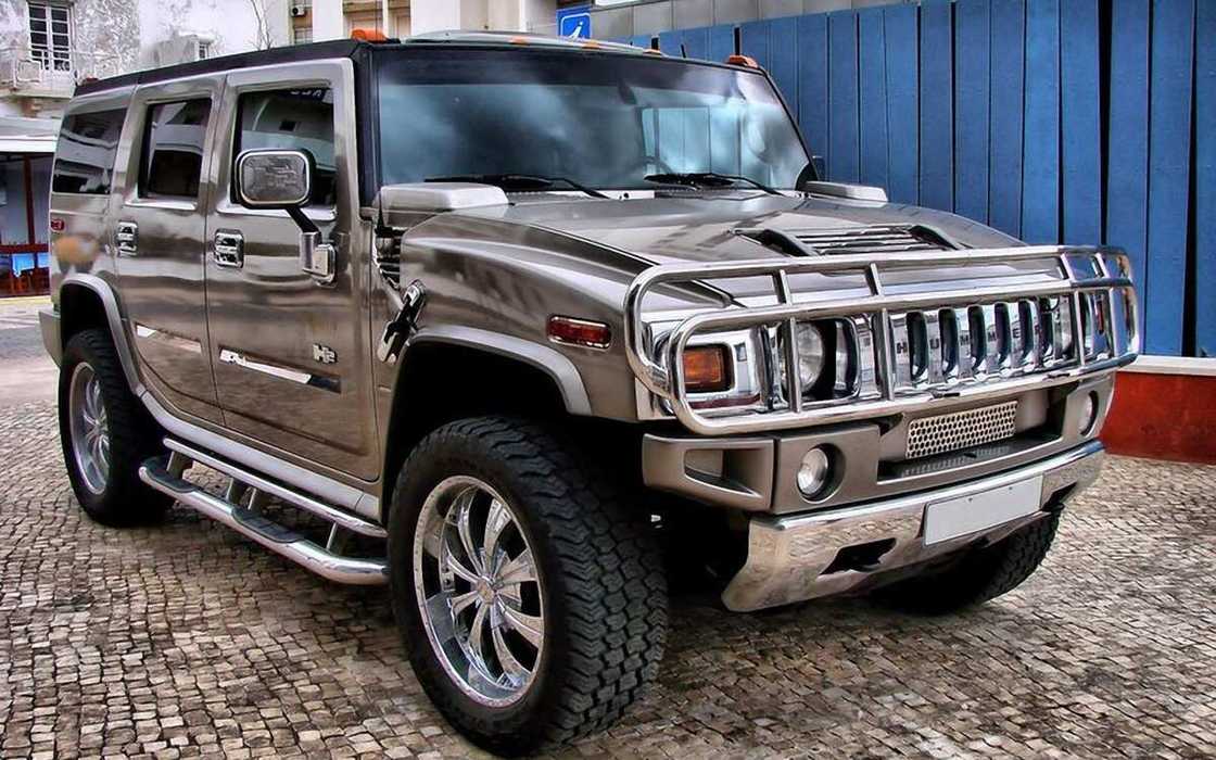 Hummer H2