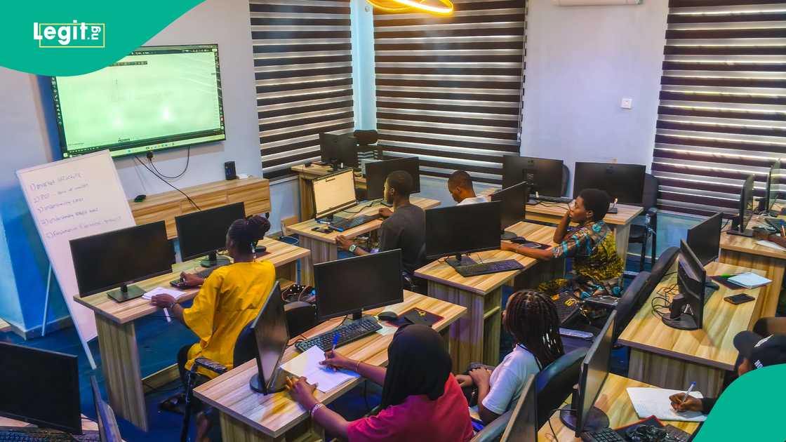 EKSU securities trading diploma, EKSU Financial Markets Training Programme, EKSU Trading Room, securities trading diploma Nigeria, Ekiti State University, financial markets training Nigeria, Tunji Olowolafe Foundation EKSU securities trading diploma, EKSU Financial Markets Training Programme, EKSU Trading Room, securities trading diploma Nigeria, Ekiti State University, financial markets training Nigeria, Tunji Olowolafe Foundation